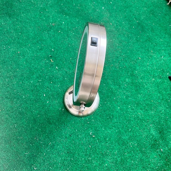 VANITY MIRROR - Picture 3 of 3